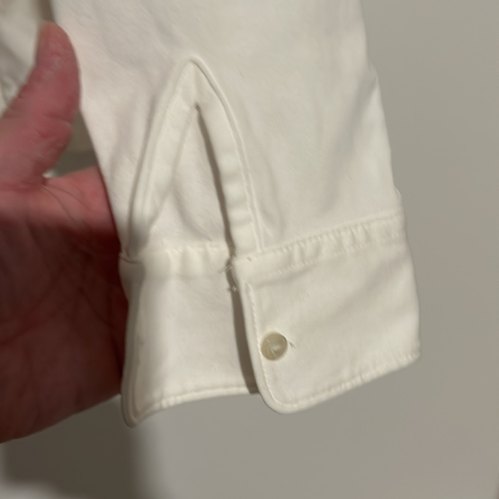 L.LBean 100%cotton NWOT size XL white  Polo button down - Picture 5 of 5